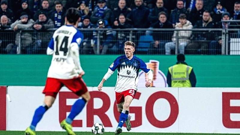 Η Χολστάιν Κίελ σόκαρε το Αμβούργο στα πέναλτι