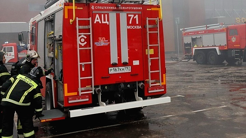 Η Ουκρανία καταγγέλλει πλήγματα σε χημικό εργοστάσιο και ρωσικά στρατιωτικά μέσα στην Κριμαία