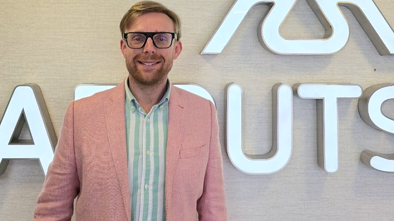 Η Παπουτσάνης προσθέτει τον Paul Alexander Carr Pickering στη διοικητική της ομάδα για την ενίσχυση της διεθνούς ανάπτυξης