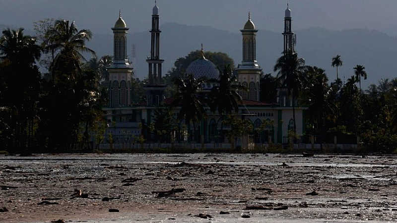 Ινδονησία: Σχεδόν 800 θάνατοι από την τροπική καταιγίδα που έπληξε τη Νοτιοανατολική Ασία