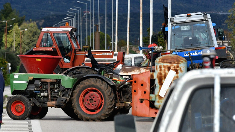Ηράκλειο: Εξελίξεις και ένταση στις διαδηλώσεις αγροτών γύρω από το αεροδρόμιο