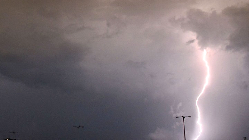 Καταιγίδες και ισχυρές βροχές αναμένονται από αύριο – Επικίνδυνες καιρικές συνθήκες προειδοποιεί η ΕΜΥ