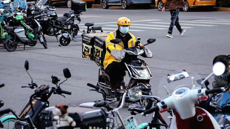 Σημαντική ανάπτυξη στον τομέα ταχυμεταφορών στην Κίνα τον Νοέμβριο του 2025