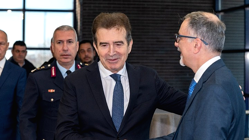 Μ. Χρυσοχοΐδης: «Η διαφθορά και η απάτη ενισχύουν το οργανωμένο έγκλημα – Προτεραιότητα η καταπολέμηση της κατάχρησης κοινοτικών πόρων»