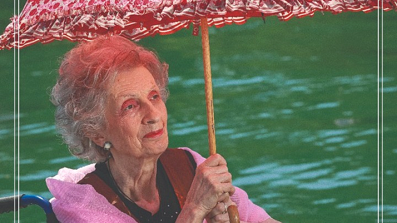 Ηλικία χωρίς όρια – Ένοικοι γηροκομείου ποζάρουν για ένα ημερολόγιο αφιερωμένο στη ζωή