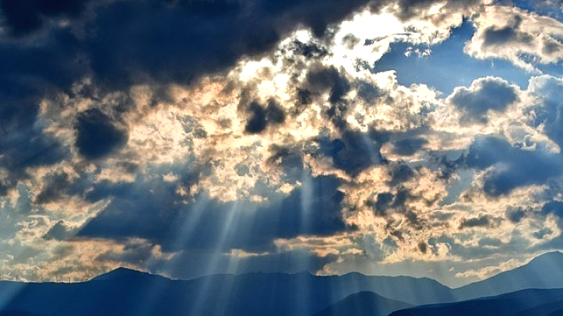 Αναμένονται ισχυρές βροχές και καταιγίδες σε όλη τη χώρα