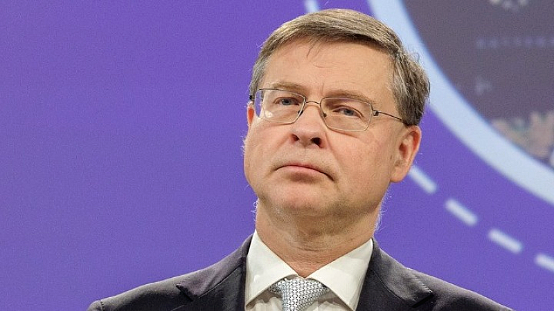 Ντομπρόβσκις: Η εκλογή του Κ. Πιερρακάκη σηματοδοτεί μια νέα εποχή για την Ελλάδα και τη ζώνη του ευρώ