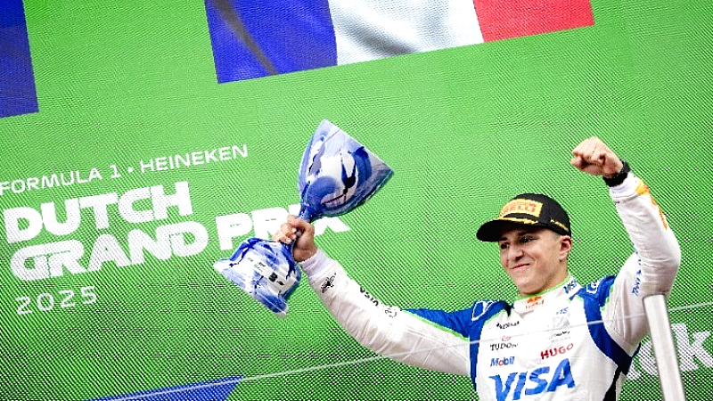 Ο Ιζάκ Ατζάρ εντάσσεται στη Red Bull, Λίαμ Λόσον και Άρβιντ Λίντμπλαντ στους Racing Bulls για το 2026