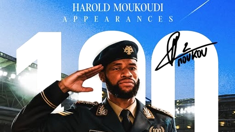 Ο Άρολντ Μουκουντί συμπλήρωσε 100 συμμετοχές με την ΑΕΚ