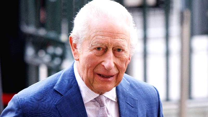 Ο βασιλιάς Κάρολος ανακοίνωσε ότι ανταποκρίθηκε καλά στη θεραπεία για τον καρκίνο