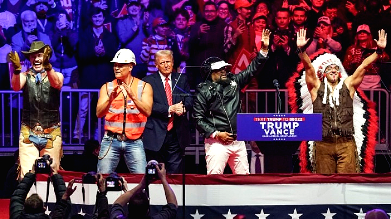 Στο προσκήνιο οι Αντρέα Μποτσέλι, Ρόμπι Γουίλιαμς και Village People στην κλήρωση του Μουντιάλ 2026