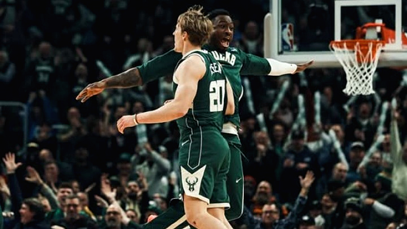 Οι Μπακς ανέτρεψαν διαφορά 18 πόντων κόντρα στους Πίστονς, αλλά ανησυχούν για τον τραυματισμό του Γιάννη