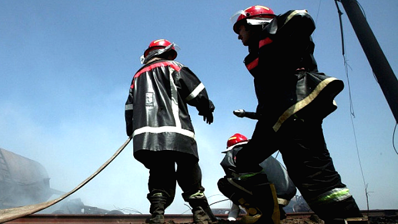 Πυρκαγιά στο λιμάνι του Τεμριούκ από ουκρανική επίθεση με drone
