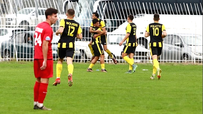 Η Καρδίτσα «σκαρφάλωσε» στην κορυφή, «στραβοπάτησε» η Νίκη Βόλου στα Ιωάννινα