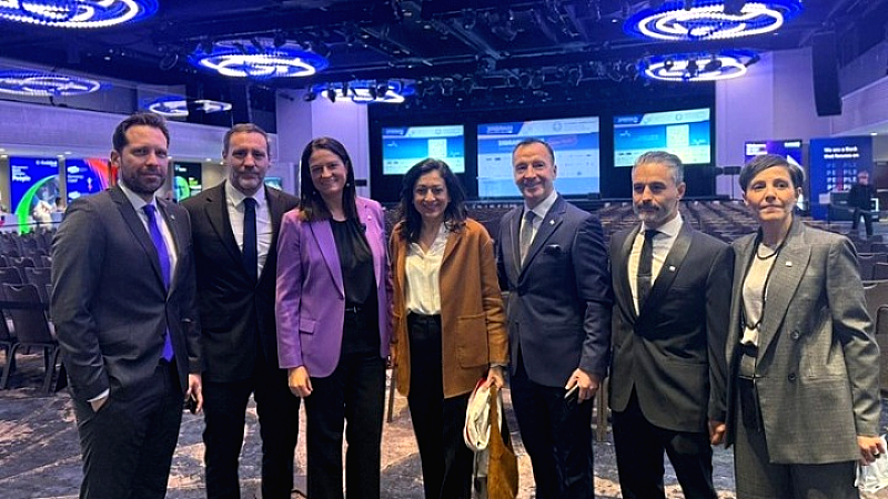 ReBrain Greece στη Νέα Υόρκη: Κάλεσμα επιστροφής σε Έλληνες επαγγελματίες με φορολογικά κίνητρα και ρεκόρ συμμετοχών