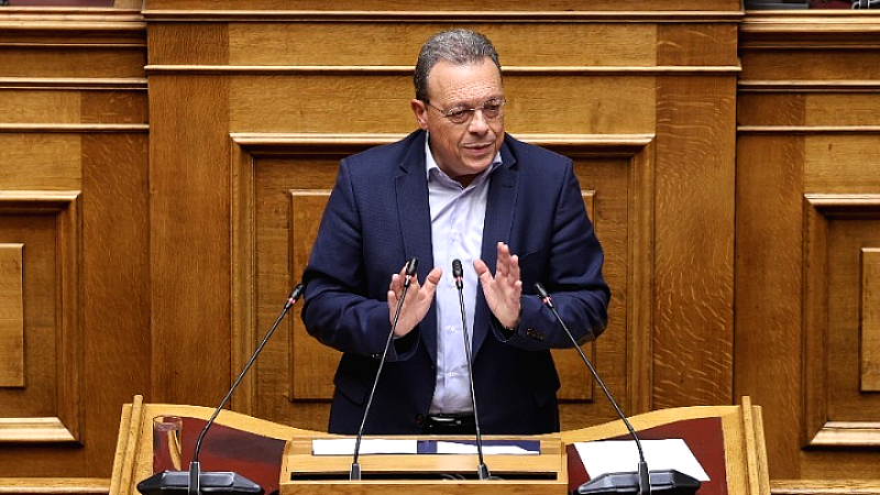 Φάμελλος: Οι πολίτες φτωχοποιούνται, τα καρτέλ ευημερούν