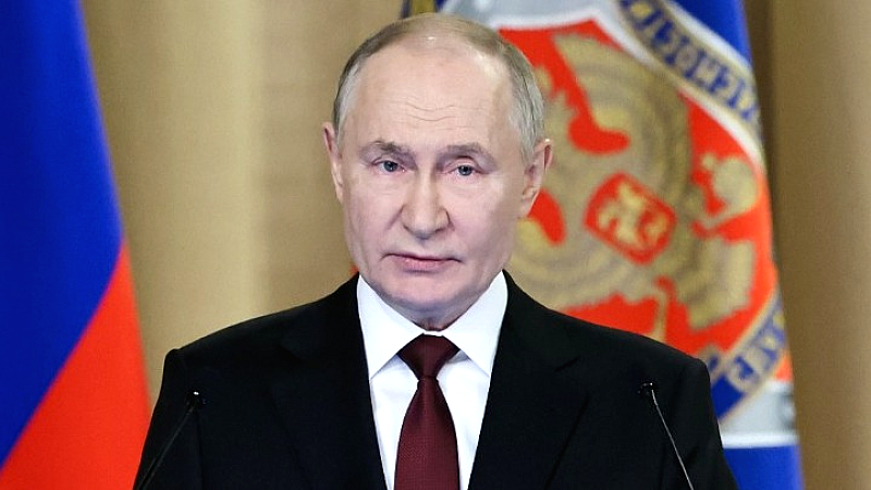 Συνάντηση Πούτιν με Γουίτκοφ και Κούσνερ στο Κρεμλίνο