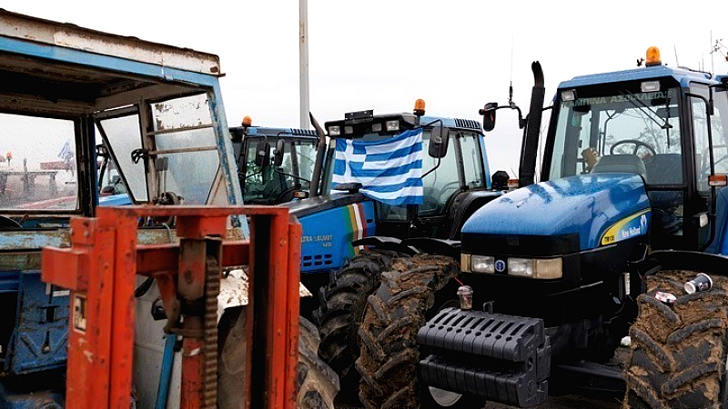 Αποκλεισμοί στα τελωνεία Ευζώνων, Προμαχώνα, Εξοχής και Νίκης συνεχίζουν να προκαλούν αναστάτωση