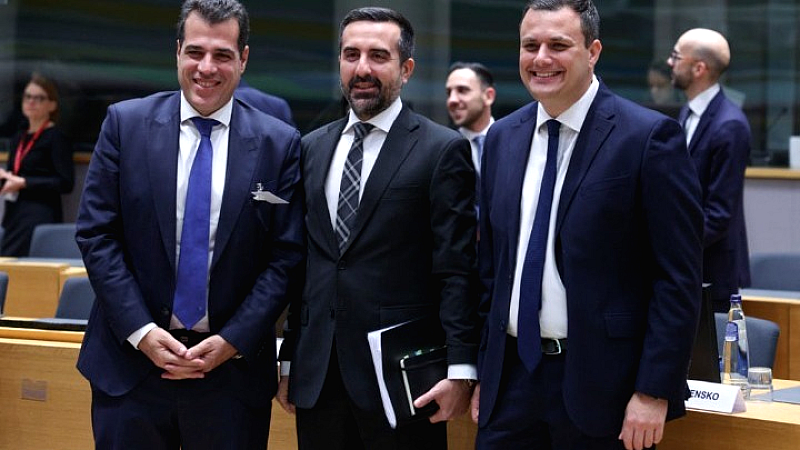 Πλεύρης από Βρυξέλλες: Στρατηγική για τη μείωση των ροών και την ενίσχυση των επιστροφών στο πλαίσιο του Συμφώνου