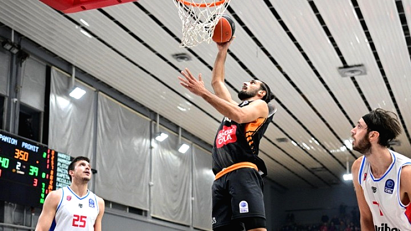 Θρίλερ στη Γλυφάδα, ο Προμηθέας «λύγισε» τον Πανιώνιο