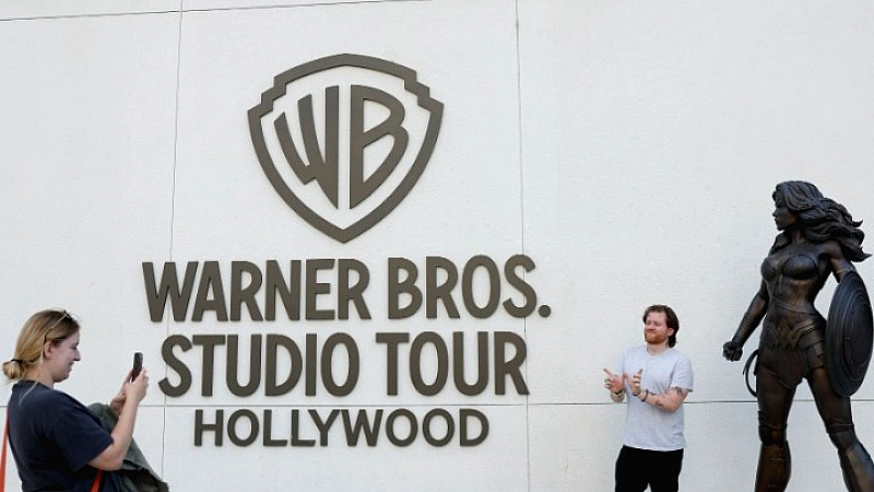 Εξελίξεις στον κόσμο του streaming: Το Netflix σε αποκλειστικές διαπραγματεύσεις για την εξαγορά της Warner Bros Discovery