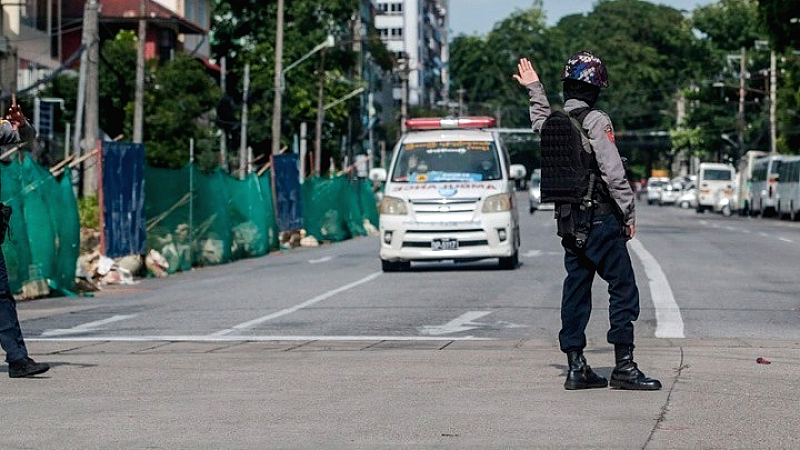 Τουλάχιστον 31 νεκροί στη Μιανμάρ από βομβαρδισμό στρατιωτικής χούντας εναντίον νοσοκομείου