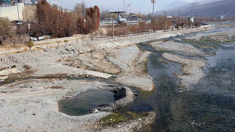 Ανακούφιση στους Ιρανούς με τις πρώτες βροχές του φθινοπώρου