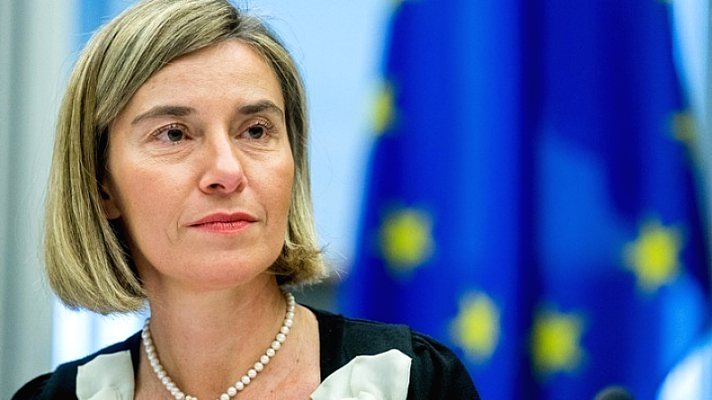 Αποχώρηση Μογκερίνι από το Κολέγιο της Ευρώπης μετά από κατηγορίες για διαφθορά