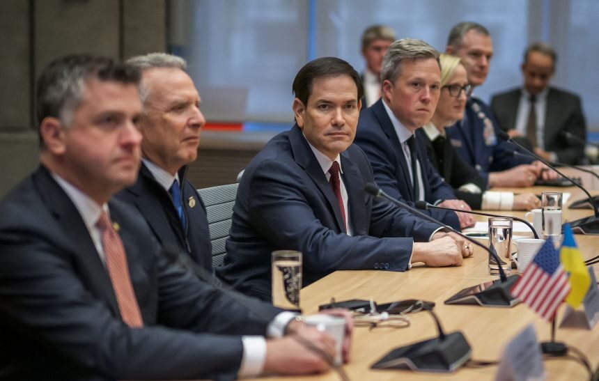 Σκληρές διαπραγματεύσεις ΗΠΑ–Ουκρανίας στη Φλόριντα: Οι όροι ειρήνης που απορρίπτει το Κίεβο