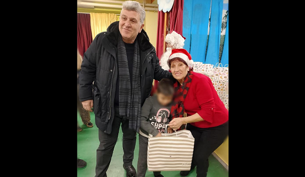 Δ’ ΚΑΠΗ Ευόσμου: Μοίρασε δώρα και αγάπη στους μαθητές του 3ου Ειδικού Σχολείου