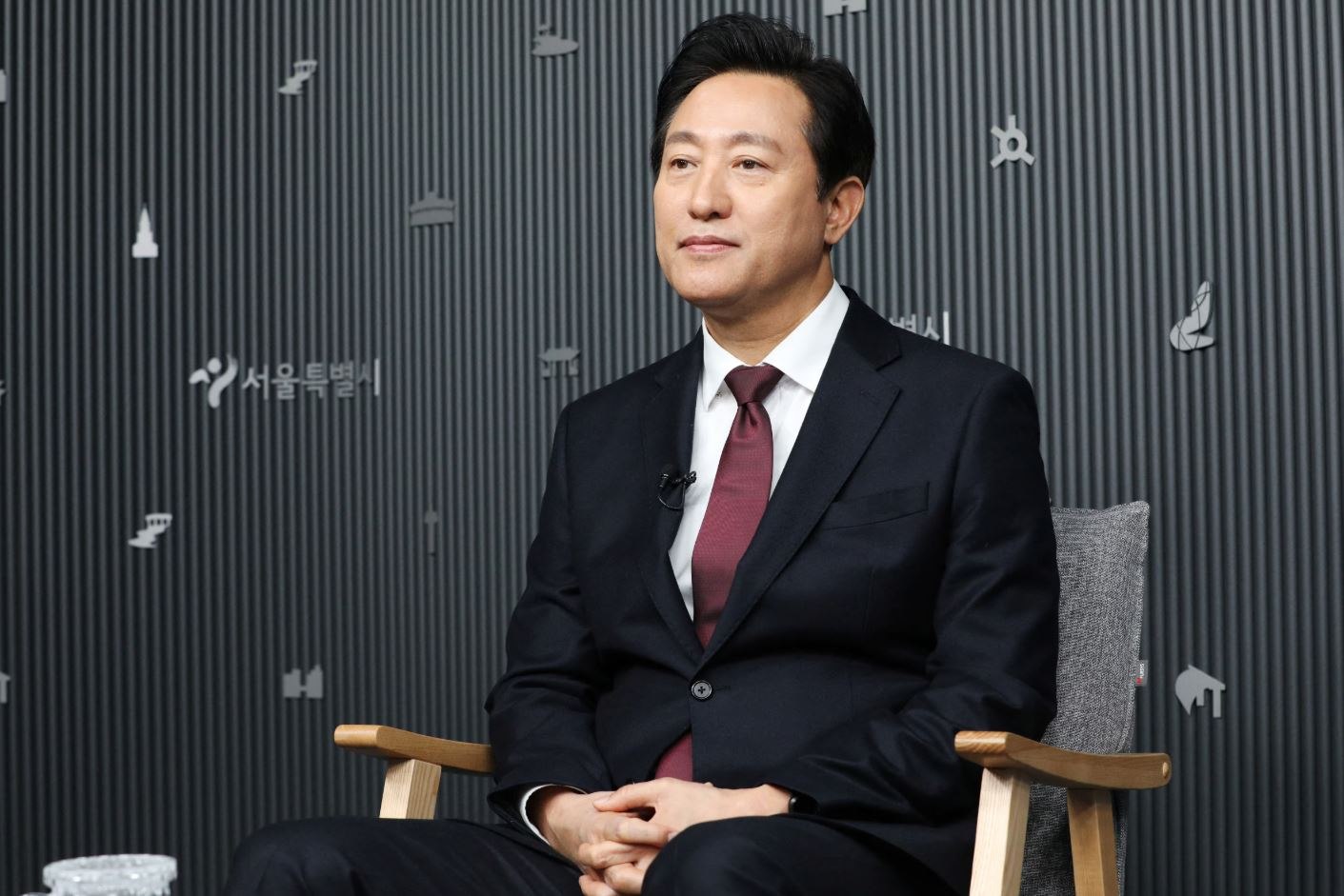 Νότια Κορέα: Κατηγορίες κατά του δημάρχου της Σεούλ για παραβίαση του νόμου περί πολιτικής χρηματοδότησης