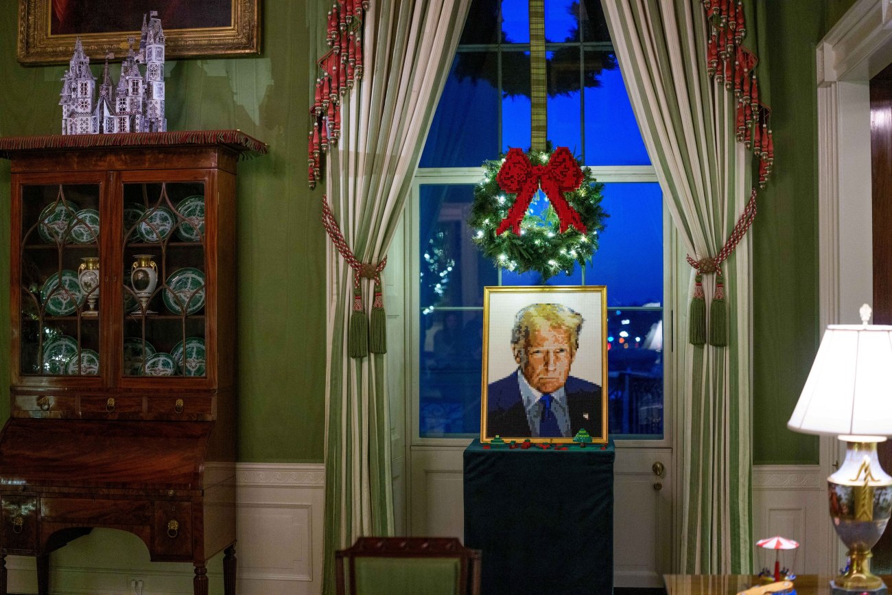 Ο Τραμπ επιβεβαιώνει συνομιλία με τον Μαδούρο – Υποβαθμίζει την κατάσταση του εναέριου χώρου στη Βενεζουέλα