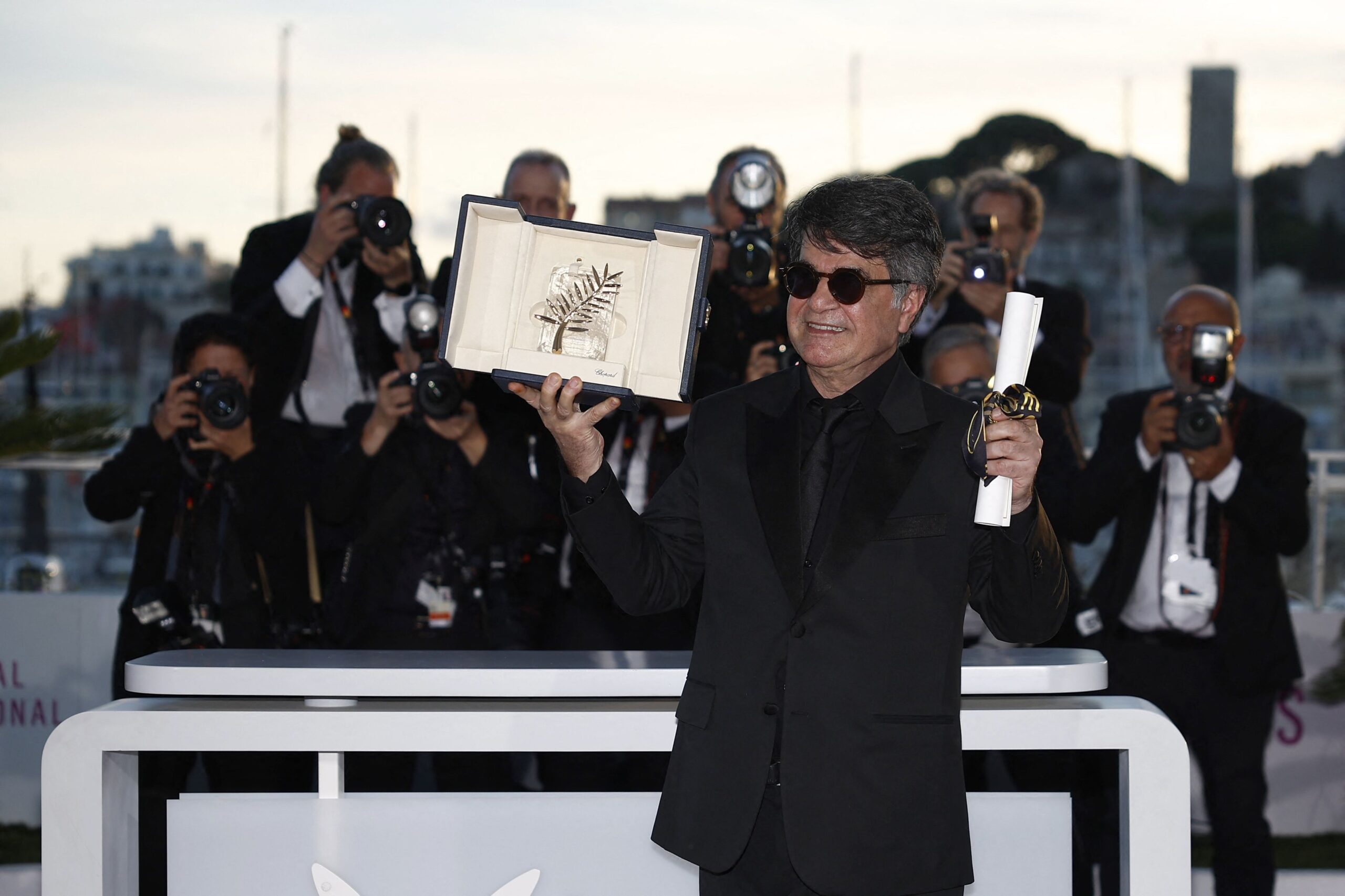 Ο σκηνοθέτης Τζαφάρ Παναχί καταδικάστηκε ερήμην σε ένα έτος φυλάκιση στο Ιράν