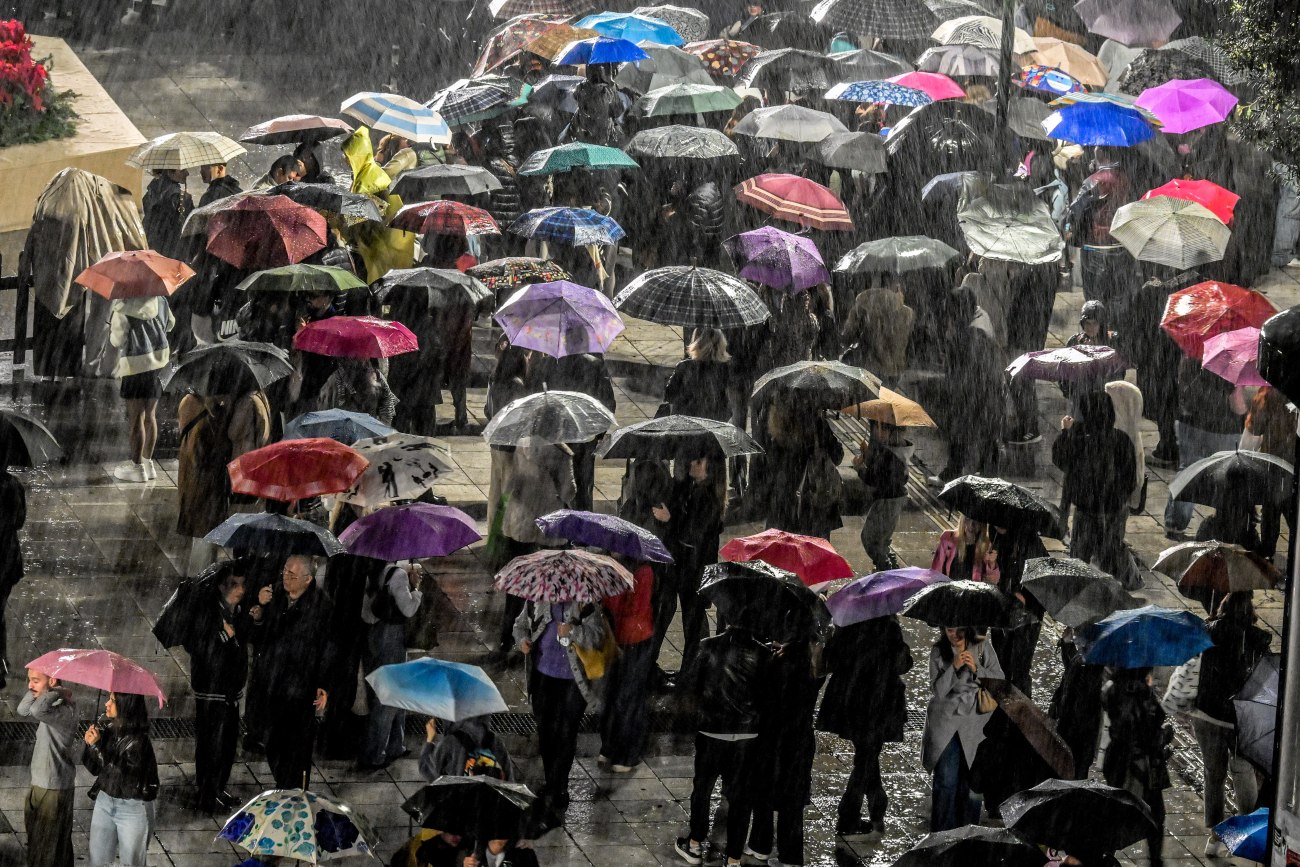 Έρχεται νέα επιδείνωση του καιρού με βροχές και καταιγίδες: οι πιο δύσκολες ημέρες αναμένονται