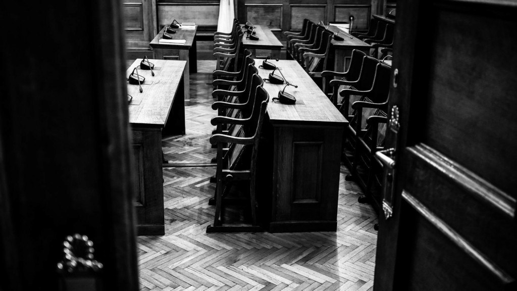 Η δίκη για τις υποκλοπές: Ένας θρίαμβος ή μια πολιτική αποτυχία για την κυβέρνηση;