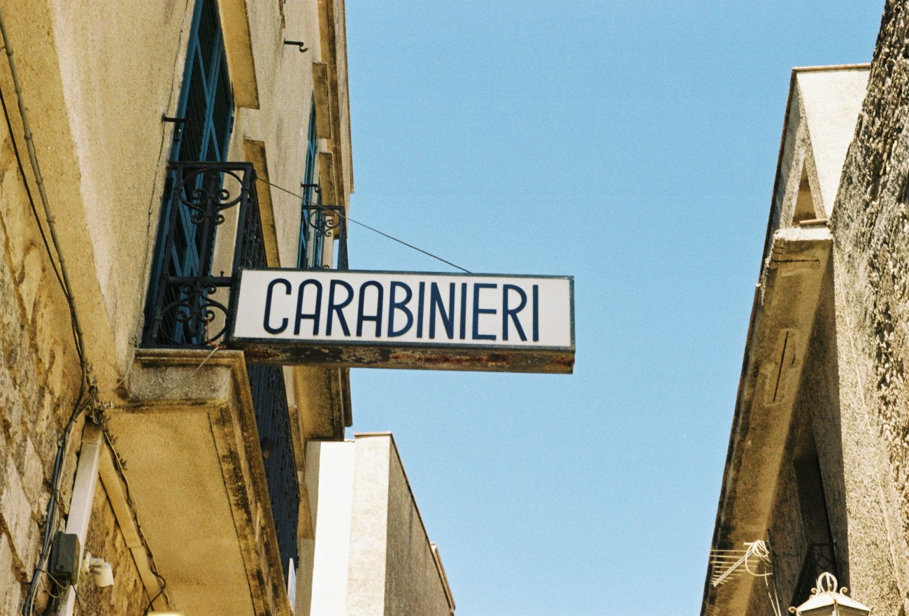 Γυναικοκτονία στην Ιταλία: Σύζυγος ξυλοκόπησε τη γυναίκα του μέχρι θανάτου, την είχε απειλήσει με τσεκούρι