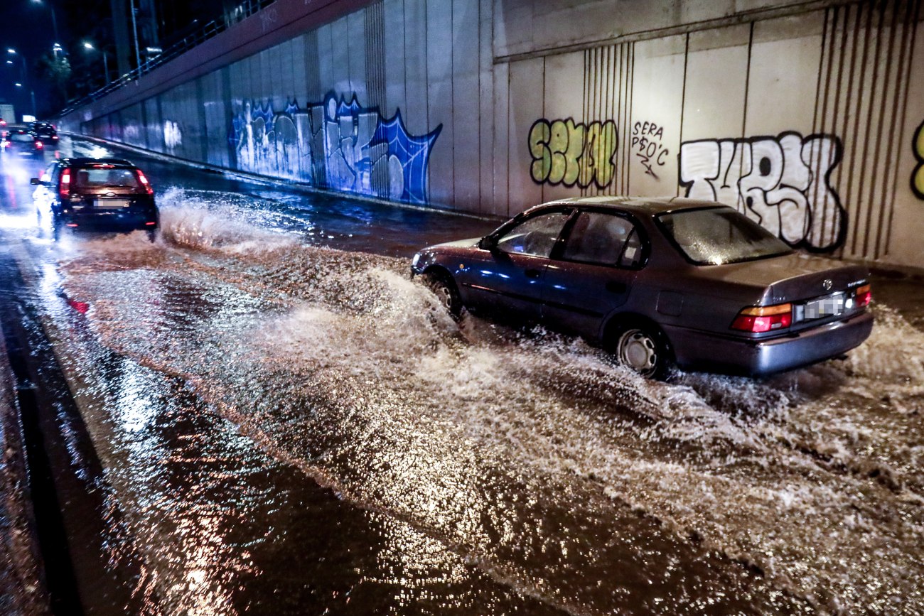 Κακοκαιρία Byron: Αττική στο επίκεντρο με πάνω από 100 χιλιοστά βροχής τη νύχτα