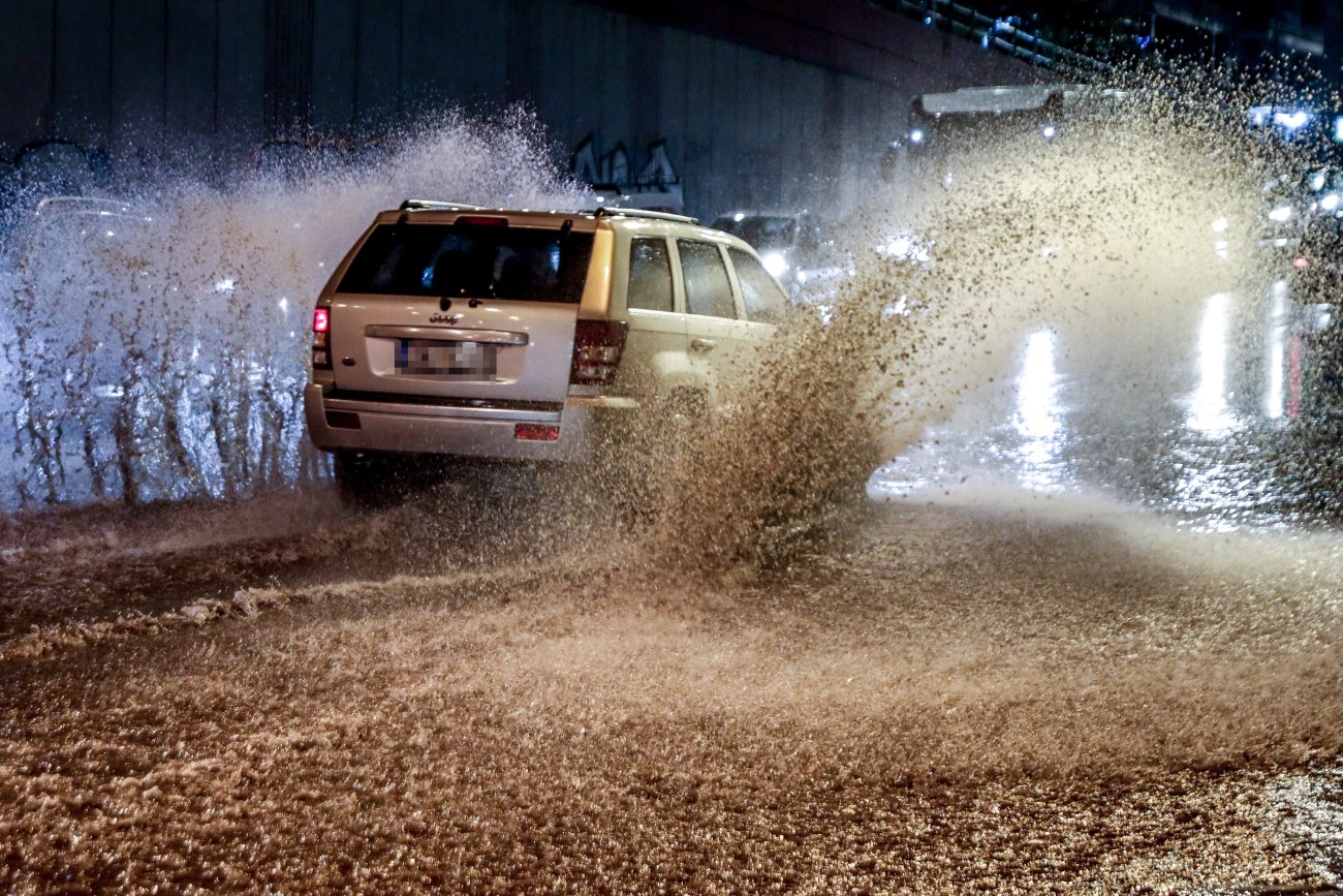 Ισχυρές βροχοπτώσεις και καταιγίδες: πού σημειώνονται οι μεγαλύτερες ποσότητες βροχής