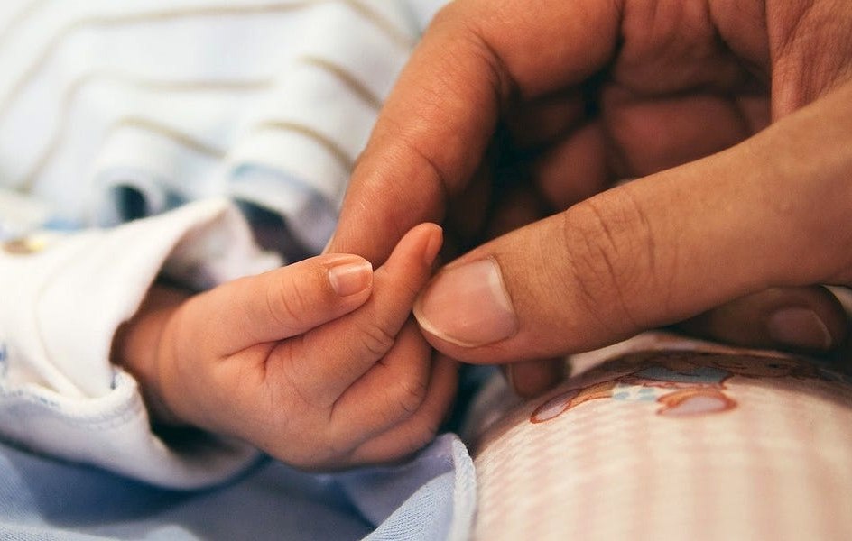 Εξωσωματική γονιμοποίηση: Λουίζ και Άλαστερ, οι πρωτοπόροι του κόσμου