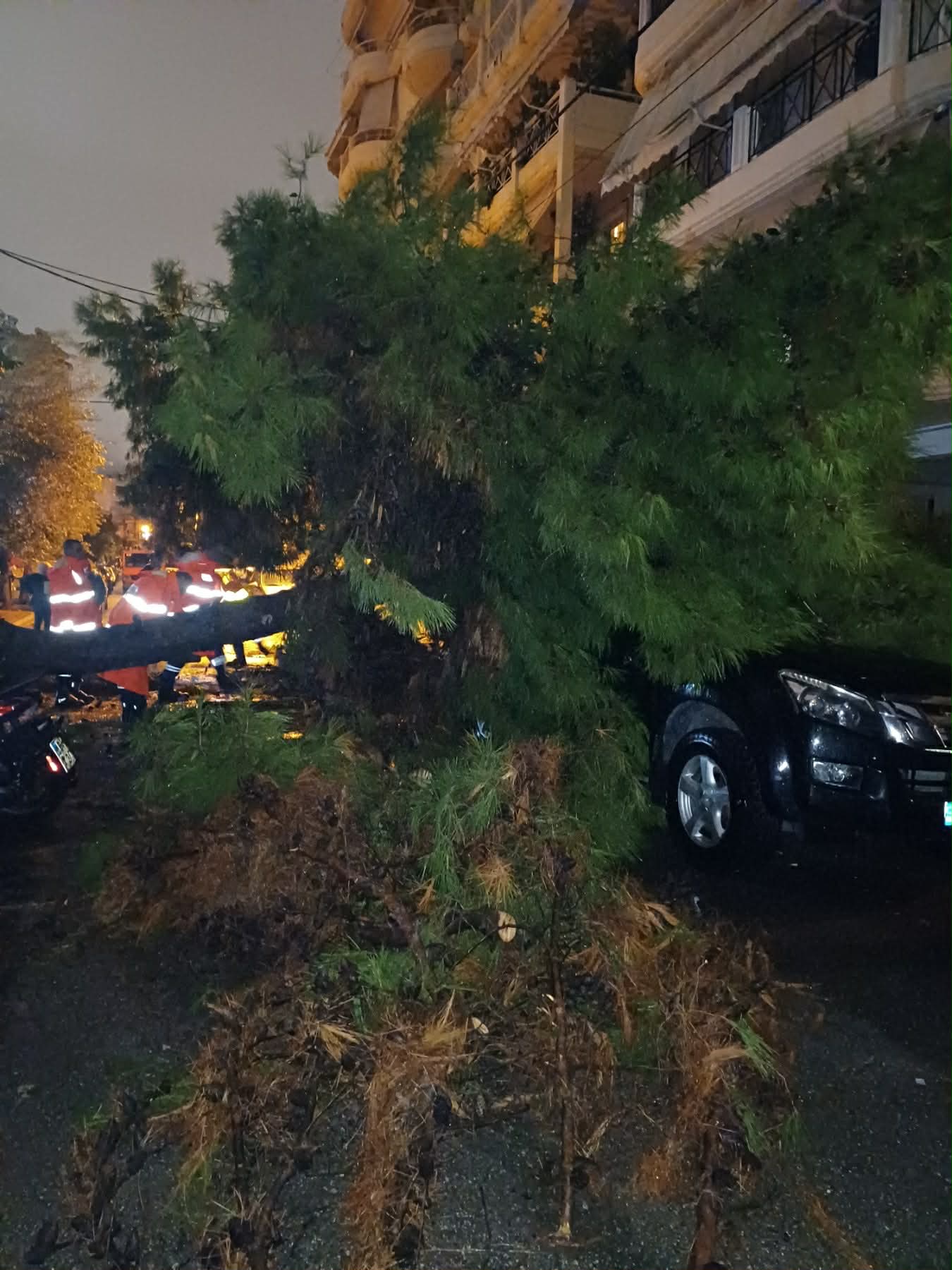Δήμος Νίκαιας – Αγ. Ι. Ρέντη: Ο όγκος των υδάτων υπερέβη τις υποδομές