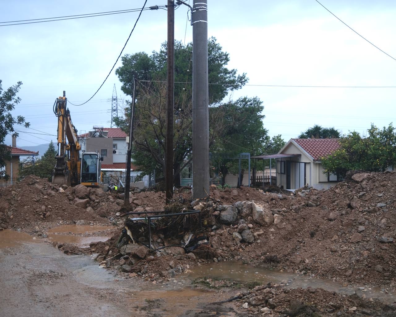 Πολιτική προστασία: Σύσκεψη αύριο στα Μέγαρα για την καταγραφή ζημιών από τις πλημμύρες στη Δυτική Αττική