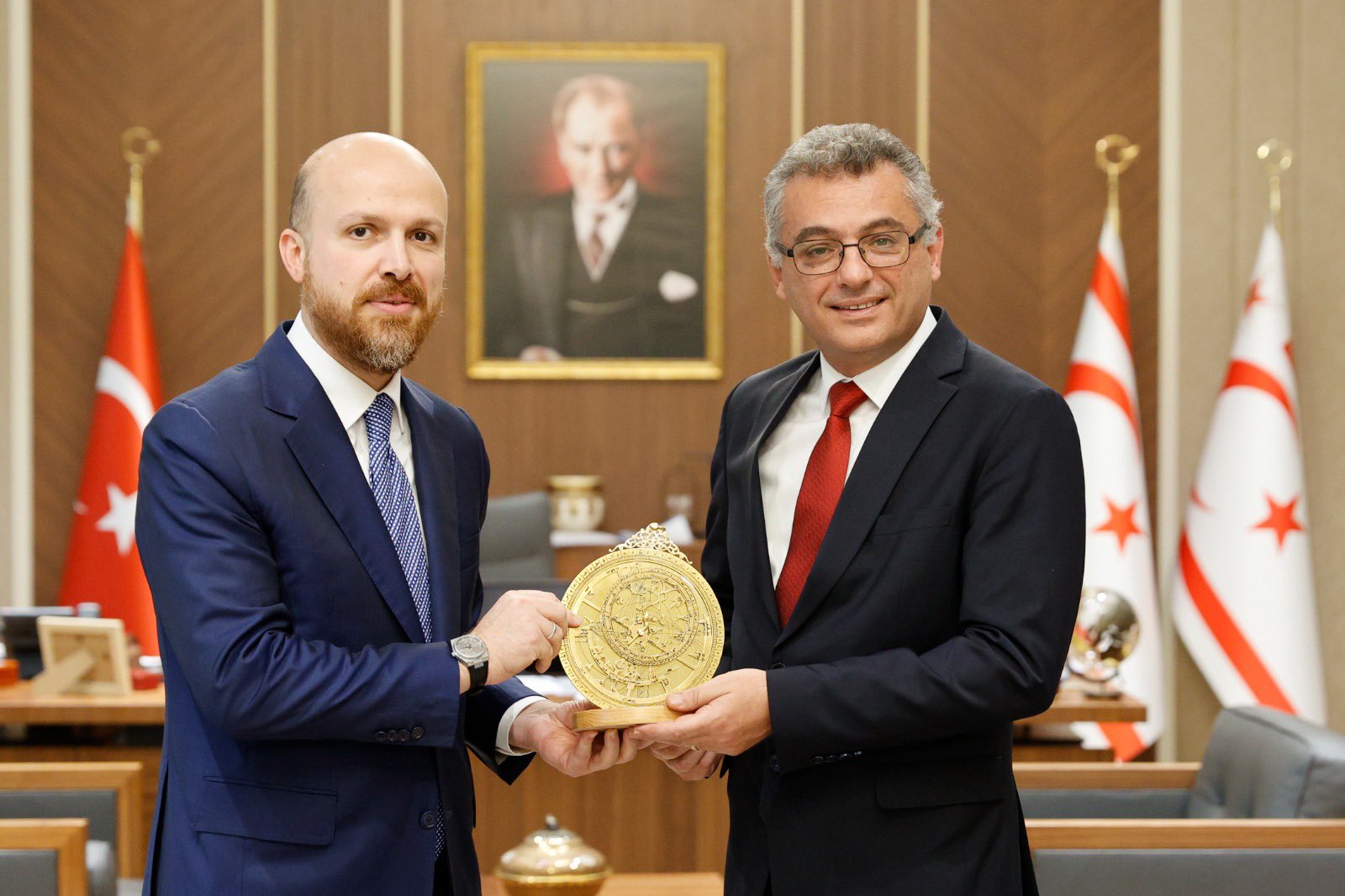 Κατεχόμενα: Αιφνιδιαστική επίσκεψη του Μπιλάλ Ερντογάν στον Τουφάν Ερχιουρμαν