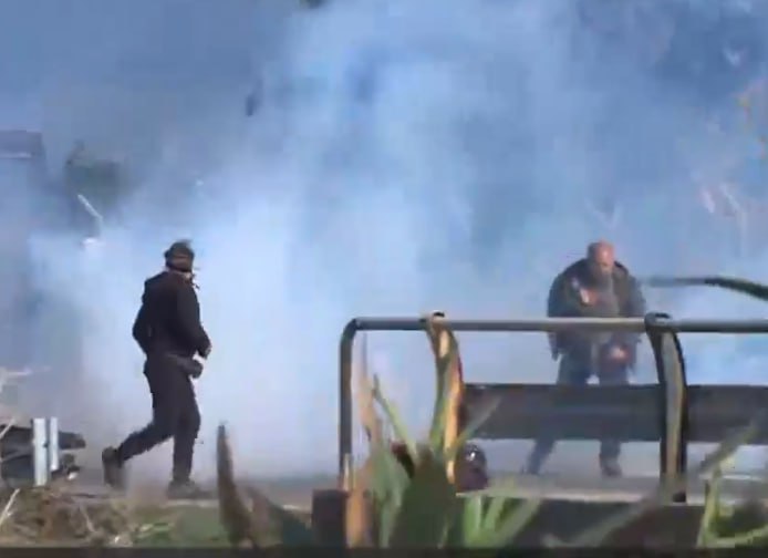 Κρήτη: Επεισόδια κατά τη διάρκεια συλλαλητηρίου αγροτών στο αεροδρόμιο Ηρακλείου