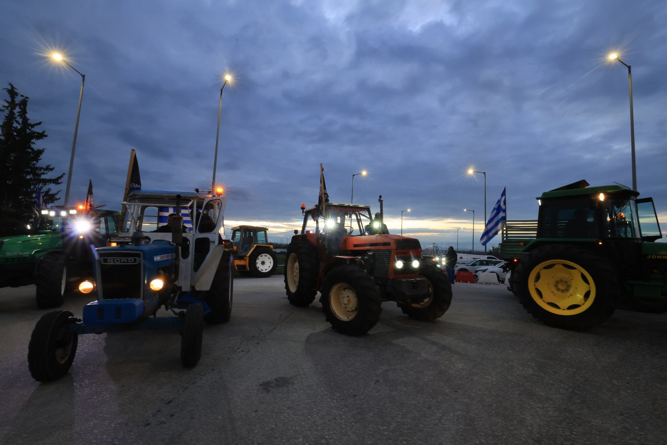 Αγρότες: Μας υποσχέθηκαν πολλά, αλλά αν τους αφήσουμε, θα μας τελειώσουν