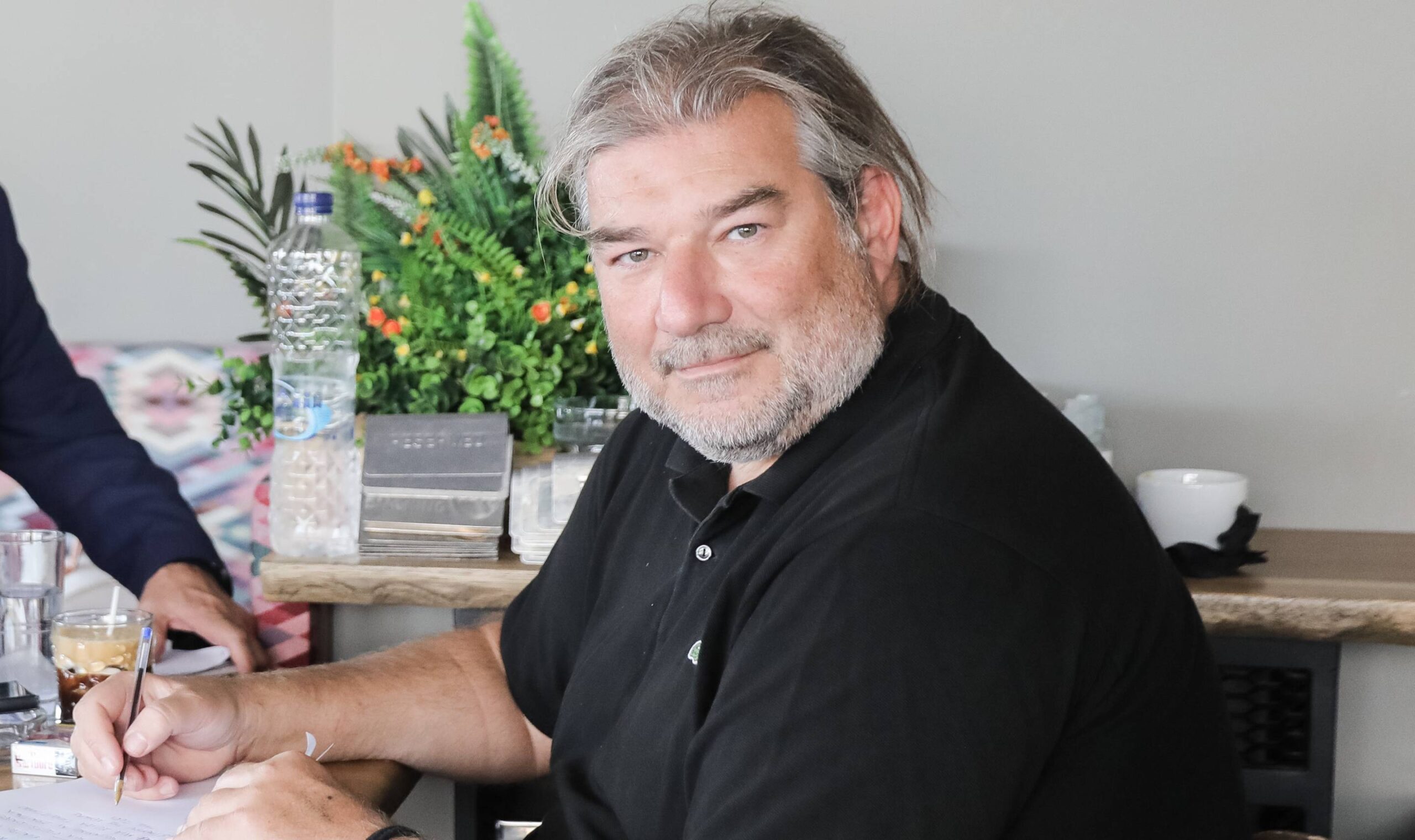 Αποκαλύψεις Καραχάλιου για τη Μαρία Καρυστιανού και το ασυνήθιστο επιτελείο της