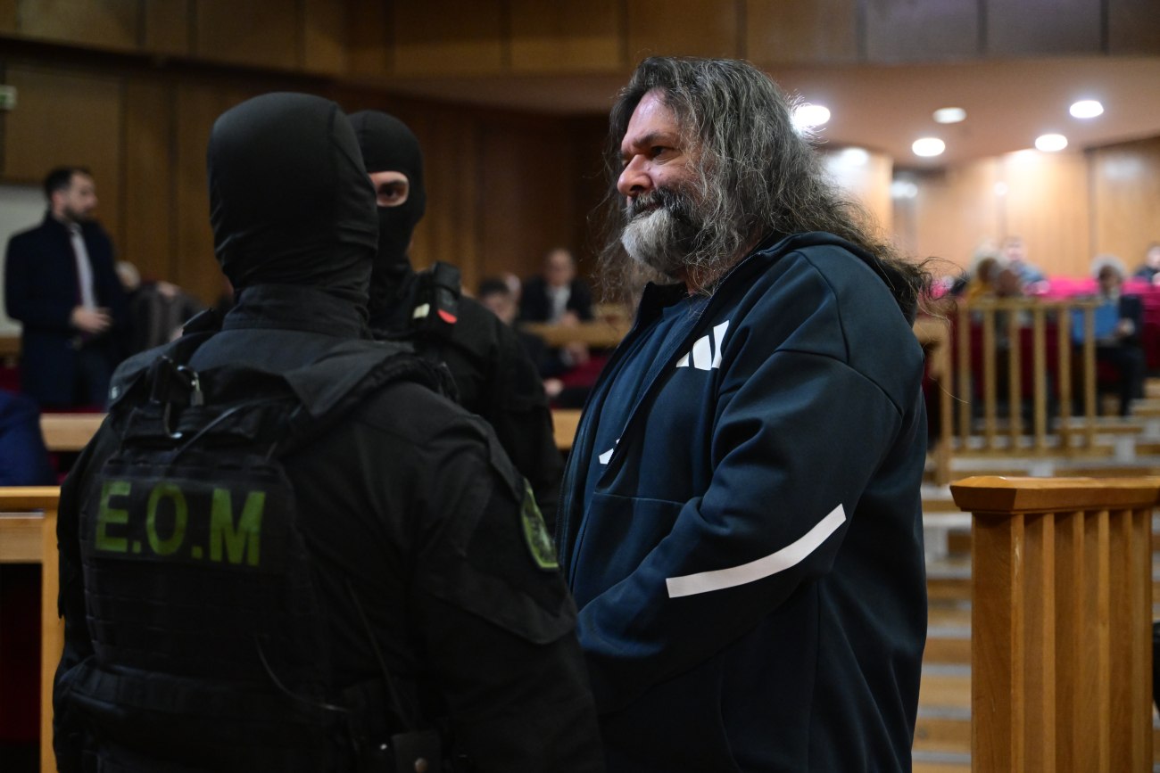 Δίκη Χρυσής Αυγής: Συνεχίζεται τη Δευτέρα η αγόρευση για την ενοχή των 42 κατηγορουμένων