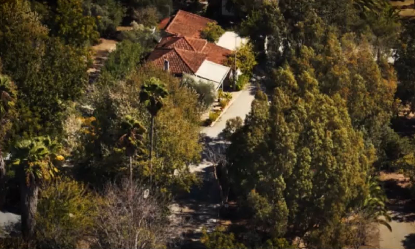 Φοινικούντα: Νέα στοιχεία και δύο γυναίκες στην έρευνα για το διπλό φονικό στο κάμπινγκ