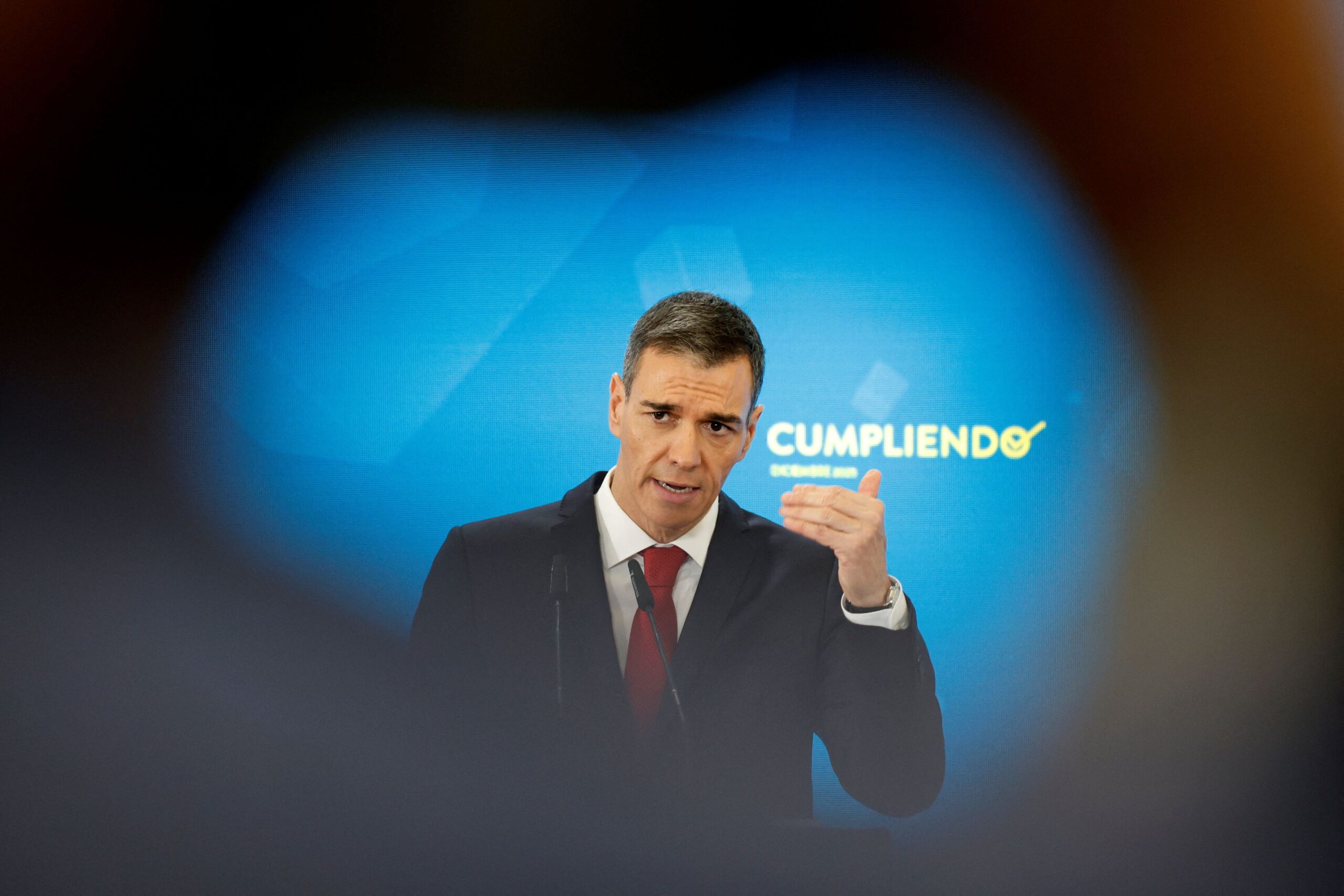 Ισπανία: Ο Σάντσεθ εν μέσω σκανδάλων σεξουαλικής παρενόχλησης δηλώνει τη δέσμευσή του στο φεμινισμό